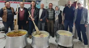 Gördes Fundacık Mahallesi’nde geleneksel köy hayrı düzenlendi