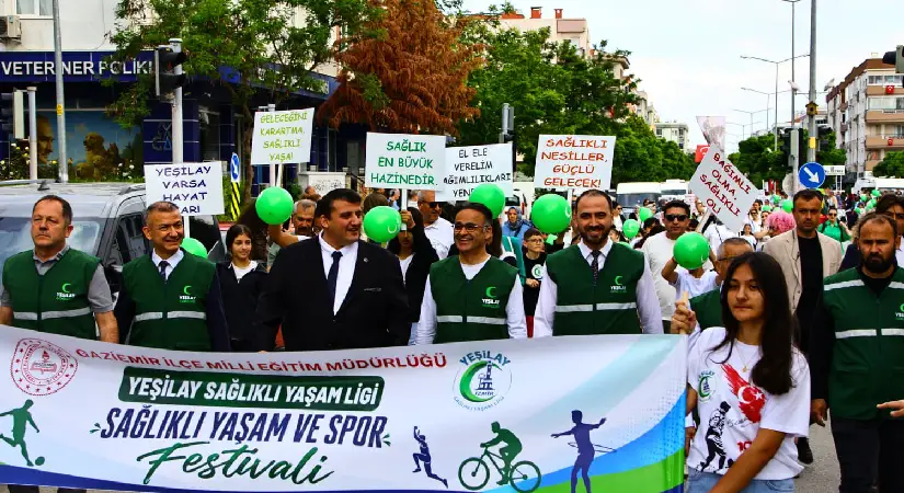 Gaziemir’de 5 Bin Kişilik “Sağlıklı Yaşam” Yürüyüşü