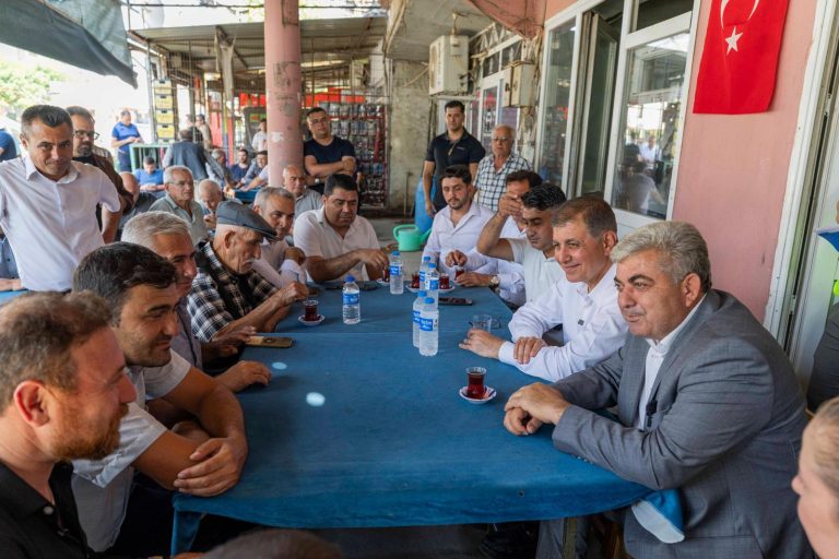 Tugay Küçük Menderes turunda; Hizmet rotasını en uzak ilçeden  çizdi