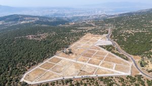 Bornova’da 25 bin defin kapasiteli Kayadibi Kent Mezarlığı açıldı