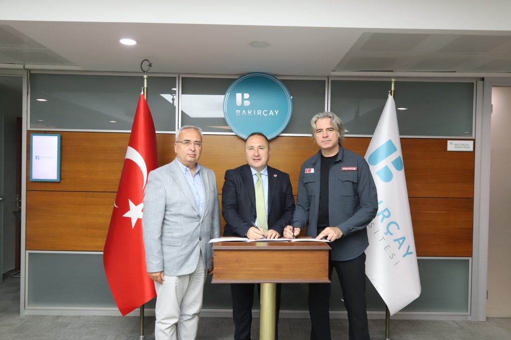 Türk Kızılay ile Bakırçay Üniversitesi Arasında Öğrencilere Yönelik Destek Protokolü