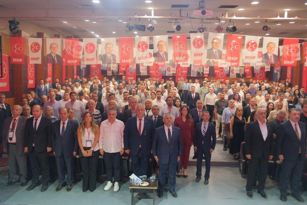 MHP İzmir’de sekiz ilçede kongre tamamlandı
