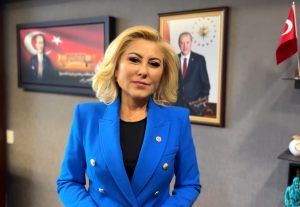 Şebnem Bursalı Aksoy: “İzmir’in Kaybedecek Bir Günü Bile Yok”