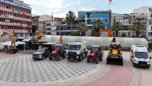 Menemen Belediyesi Araç Filosuna 6 Yeni Araç Ekledi