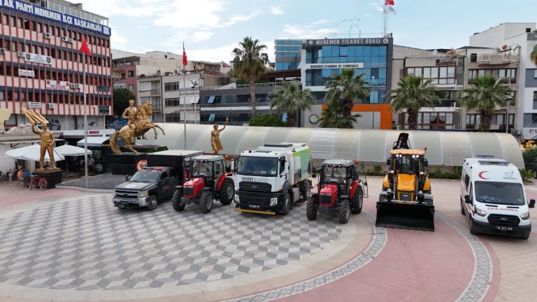 Menemen Belediyesi Araç Filosuna 6 Yeni Araç Ekledi