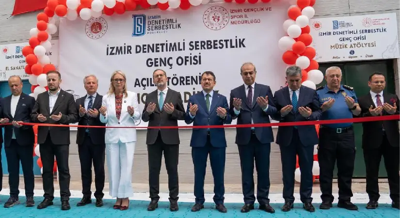 İzmir’de Ceza İnfaz Personeli Günü’nde etkinliklerle dolu bir program gerçekleştirildi