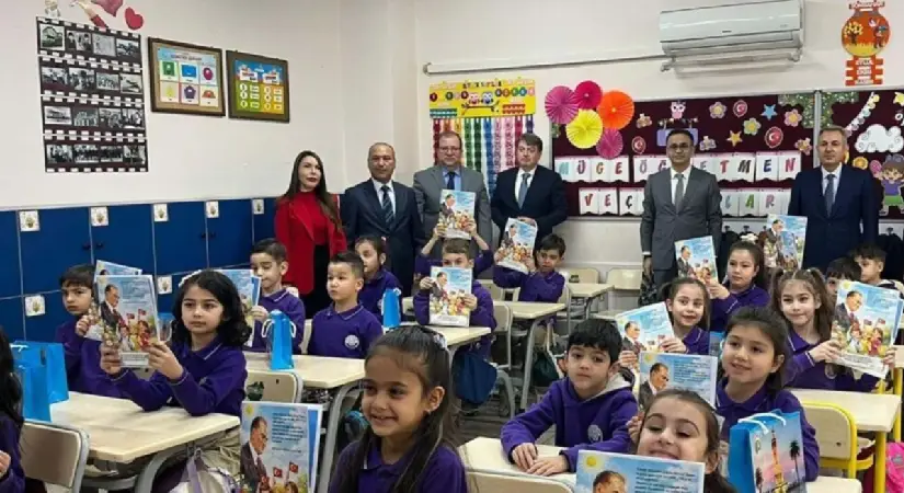 İzmir’de 733 bin 305 öğrenci karne aldı