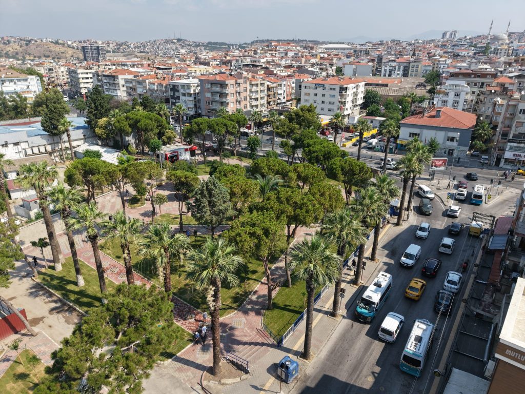 Şirinyer Parkı’ndaki yenileme çalışmaları tamamlandı