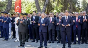 15 Temmuz şehitleri İzmir’de dualarla anıldı