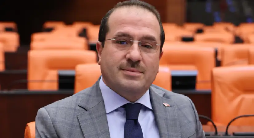 AK Partili Kırkpınar İzmir’de su tarifelerine tepki gösterdi