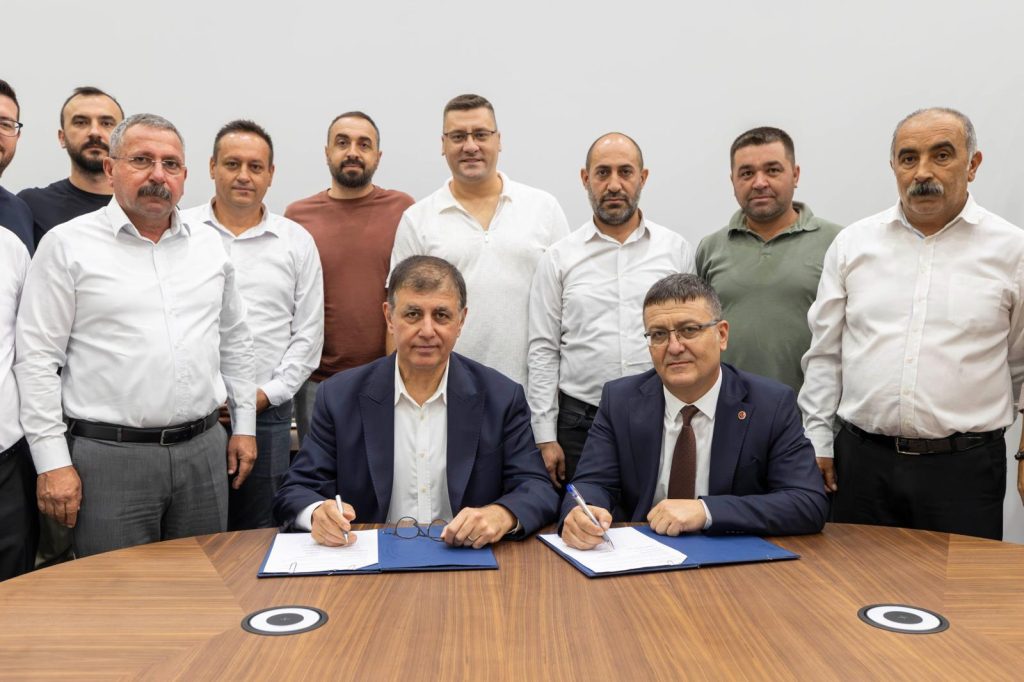İZBETON’da toplu iş sözleşmesi imzalandı