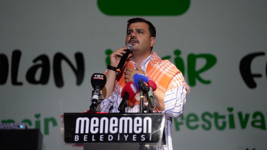 İnan’dan Bozalan İncir Festivali’nde ‘Millet iradesi’ ve ‘hizmet’ vurgusu