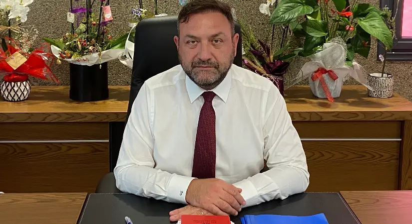 CHP İzmir’de 9 ilçeye yeni başkan atandı!  Gümrükçü: “102 Yıllık Çınardan Bir İki Dal Kırdık Diye Sevinenlerin Planları Suya Düştü”