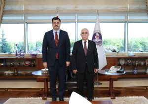 İnan’dan Özkaya’ya ziyaret