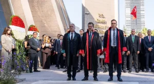 İzmir Adliyesi’nde yeni adli yıl başladı