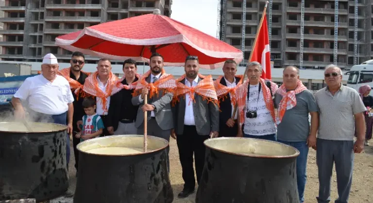 Turgutlu’da Keşkek ve Cirit Şenliği Coşkusu