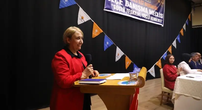 Menderes Başkan Vekili Şen, parti toplantısında konuştu: Meselemiz koltuk değil davadır