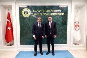 Başkan Tugay, Bakan Kurum’u ziyaret etti