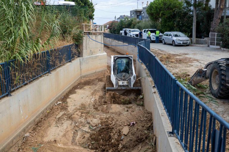 İzmir’in tatil bölgelerinde kış hazırlıkları başladı
