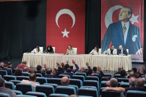Konak’ta mahalle sayısı 113’ten 57’ye düşüyor