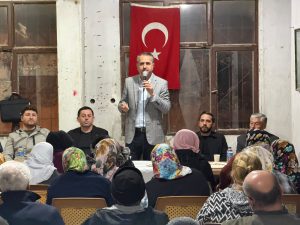 AK Parti Bayraklı’da 20 mahallede eş zamanlı ziyaret: 150 yeni üye