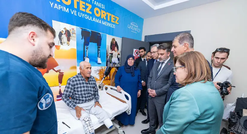 Tugay, Gaziantep’te sosyal belediyecilik projelerini inceledi