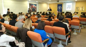 İzmir’de Genç İşsizliği Türkiye Ortalamasını 5,3 Puan Aştı