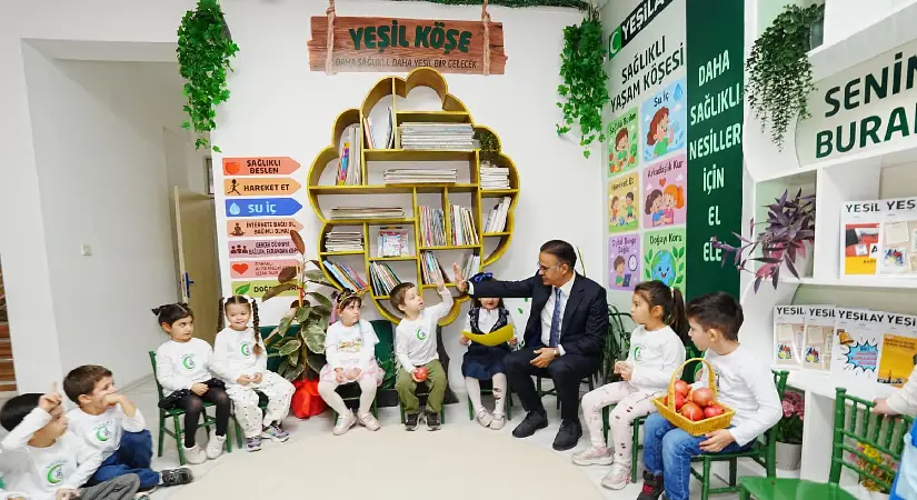 İzmir’de Okullarda Yeşilay Köşeleriyle Sağlıklı Yaşam Seferberliği