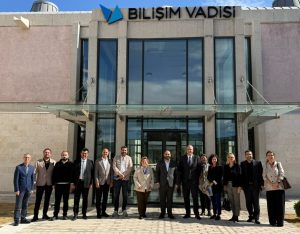 ESİAD’dan Bilişim Vadisi İzmir’e teknoloji ziyareti